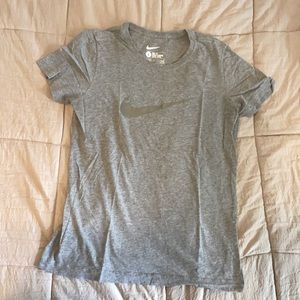 Nike Swoosh Slim Fit T-Shirt